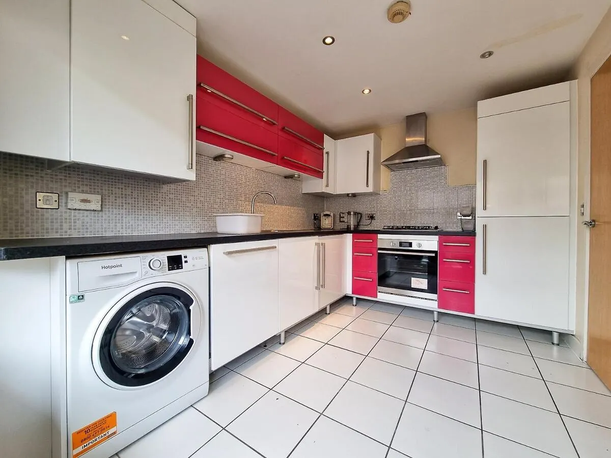 펜션 Brighton Breeze 4Br & Rooftop